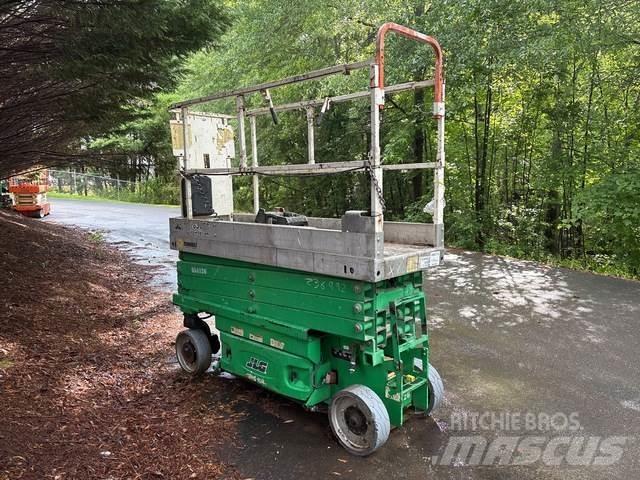 JLG 2630ES Підйомники-ножиці