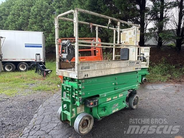 JLG 2630ES Підйомники-ножиці