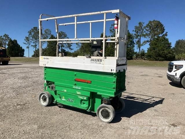 JLG 2632ES Підйомники-ножиці