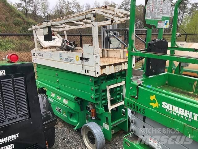 JLG 2632ES Підйомники-ножиці