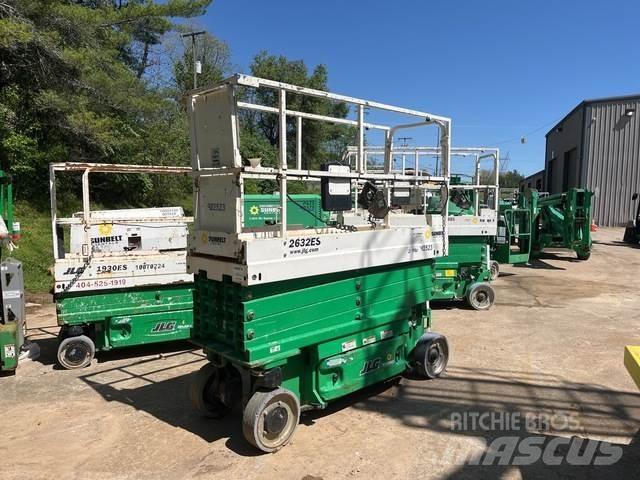 JLG 2632ES Підйомники-ножиці