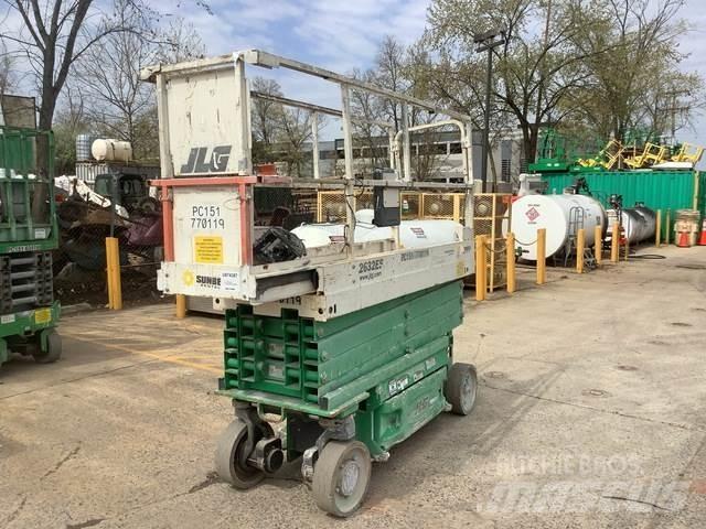 JLG 2632ES Підйомники-ножиці