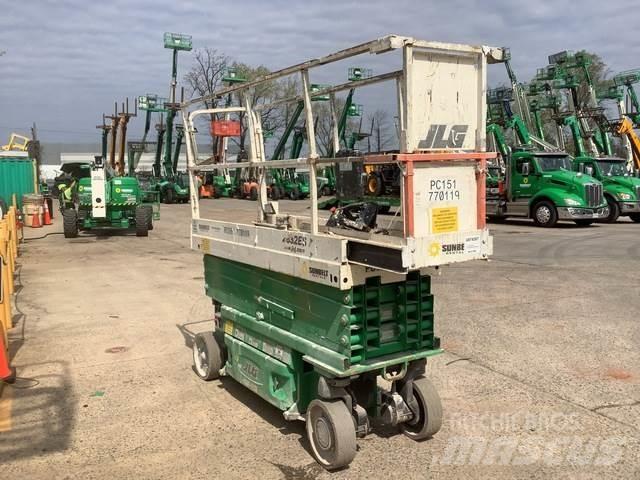 JLG 2632ES Підйомники-ножиці