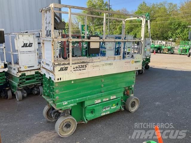 JLG 2632ES Підйомники-ножиці