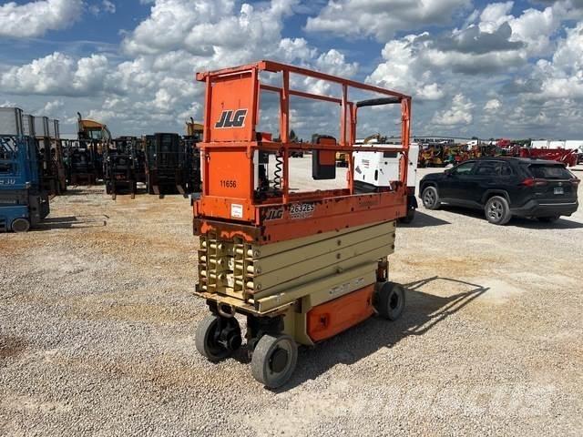 JLG 2632ES Підйомники-ножиці