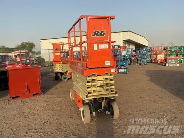 JLG 2632ES Підйомники-ножиці