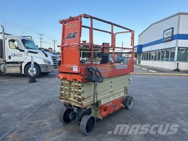 JLG 2632ES Підйомники-ножиці
