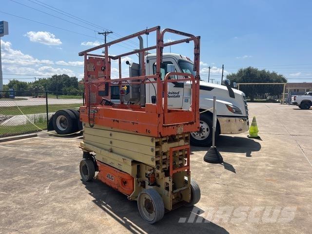 JLG 2632ES Підйомники-ножиці
