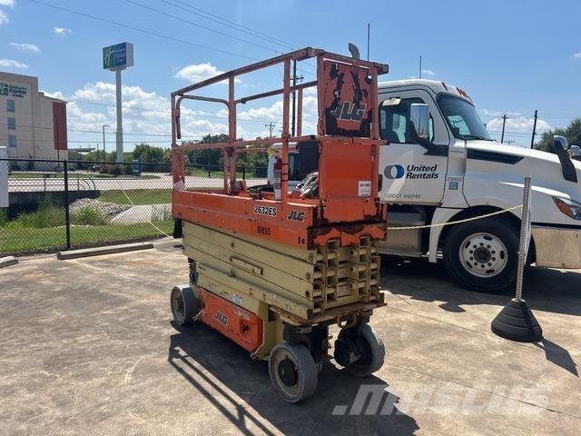 JLG 2632ES Підйомники-ножиці