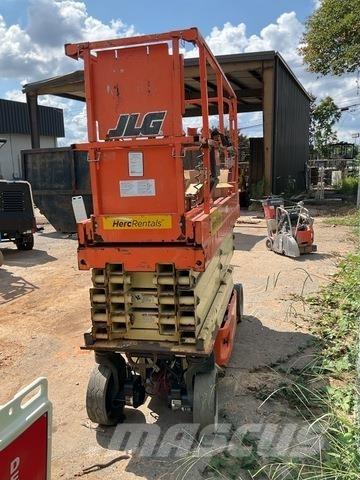 JLG 2632ES Підйомники-ножиці