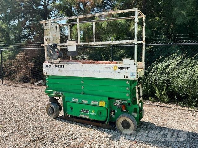 JLG 2632ES Підйомники-ножиці