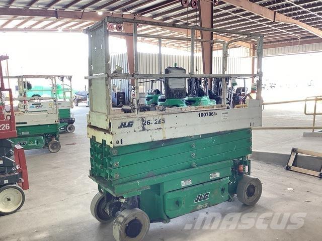 JLG 2632ES Підйомники-ножиці