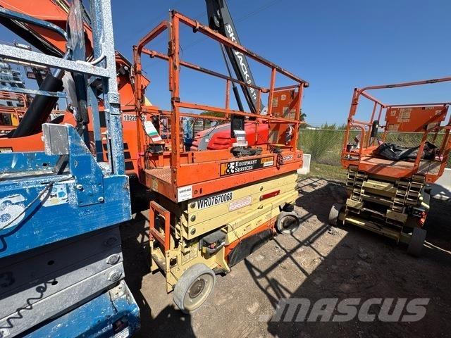 JLG 2632ES Підйомники-ножиці