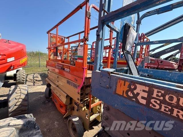 JLG 2632ES Підйомники-ножиці