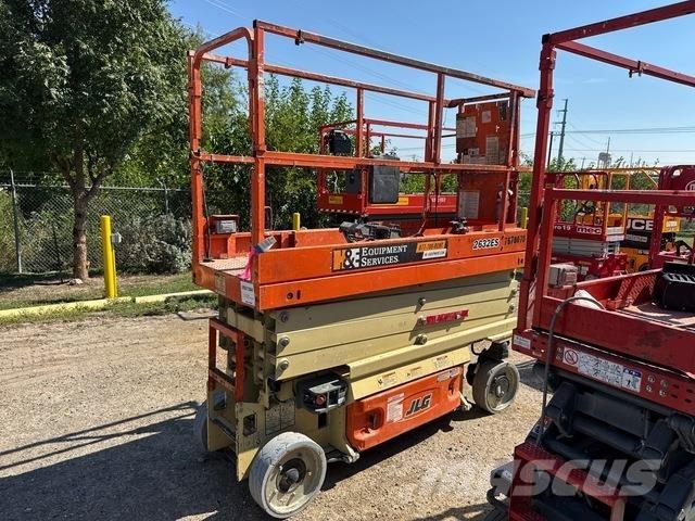 JLG 2632ES Підйомники-ножиці