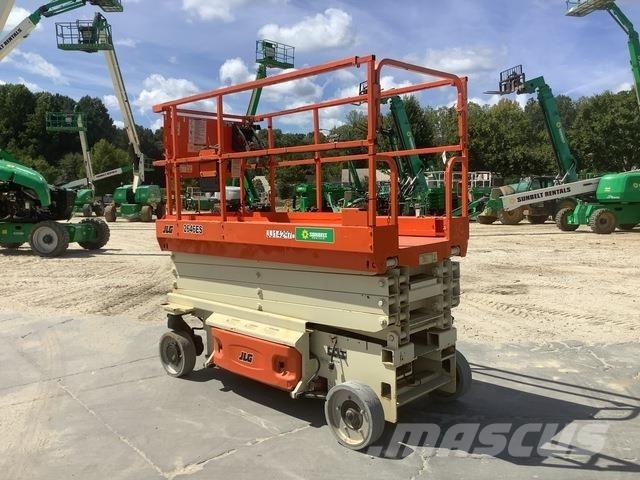 JLG 2646ES Підйомники-ножиці