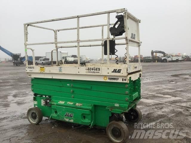 JLG 3246ES Підйомники-ножиці