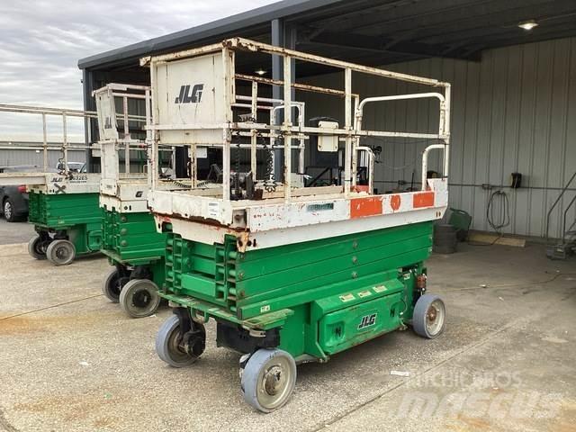 JLG 3246ES Підйомники-ножиці