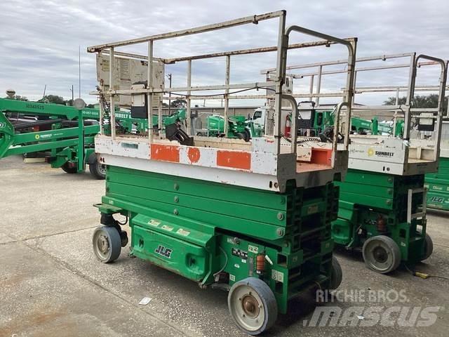 JLG 3246ES Підйомники-ножиці