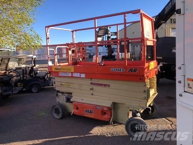 JLG 3246ES Підйомники-ножиці