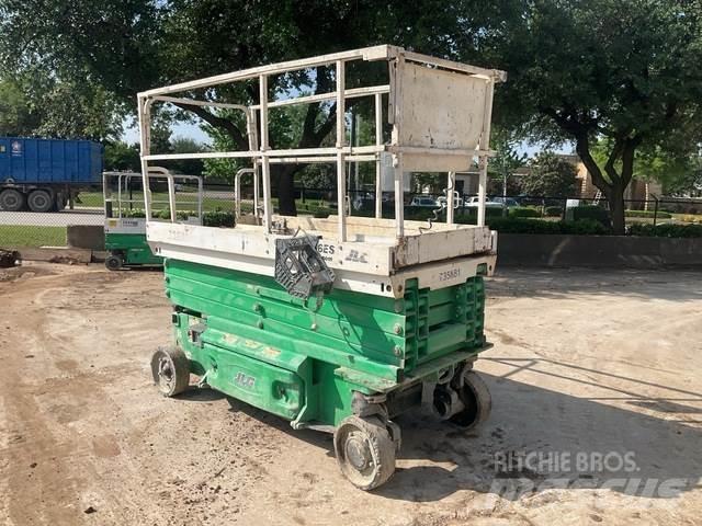 JLG 3246ES Підйомники-ножиці