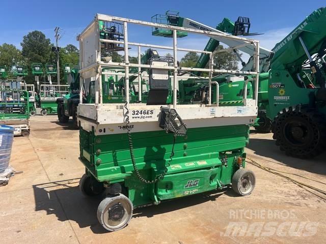 JLG 3246ES Підйомники-ножиці