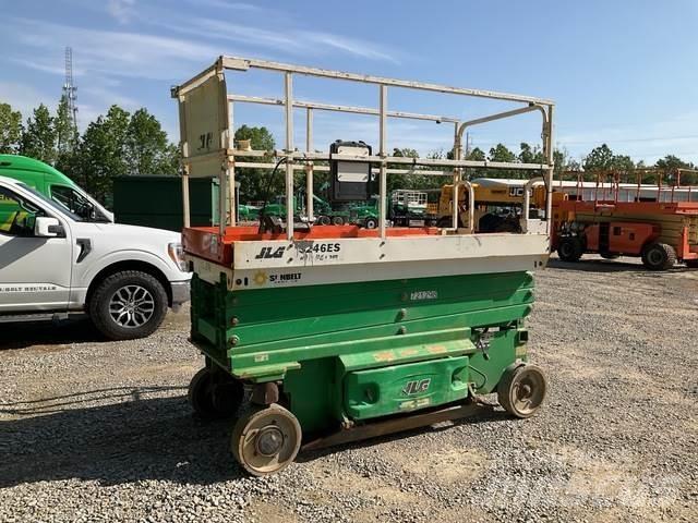 JLG 3246ES Підйомники-ножиці