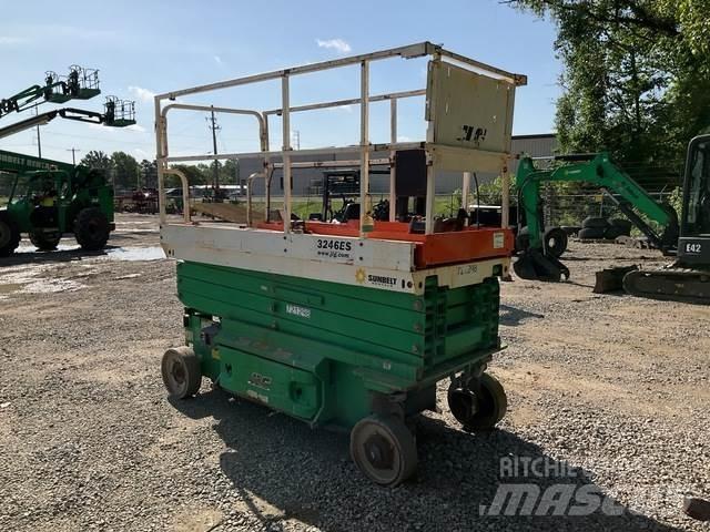 JLG 3246ES Підйомники-ножиці