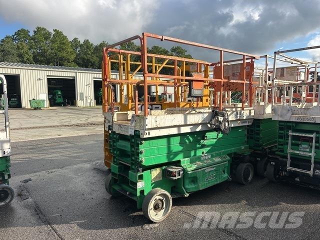 JLG 3246ES Підйомники-ножиці