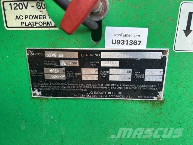JLG 3246ES Підйомники-ножиці