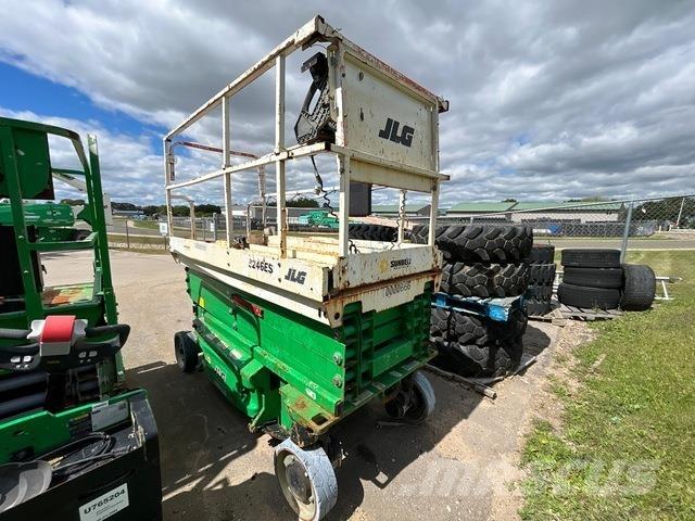JLG 3246ES Підйомники-ножиці