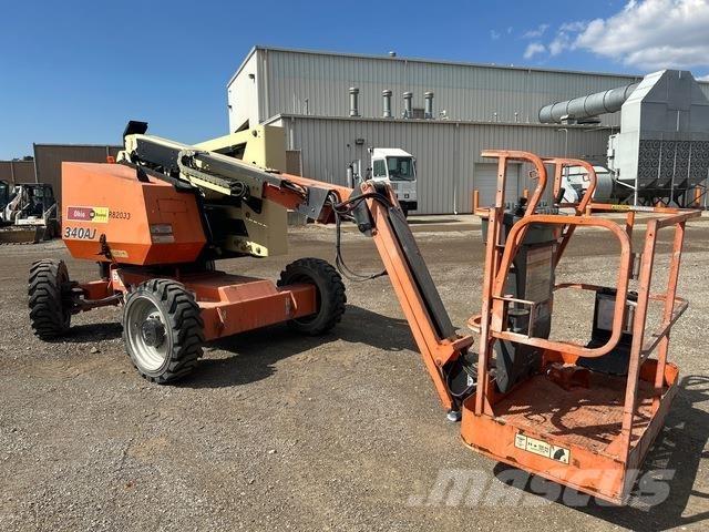 JLG 340AJ Колінчаті підйомники