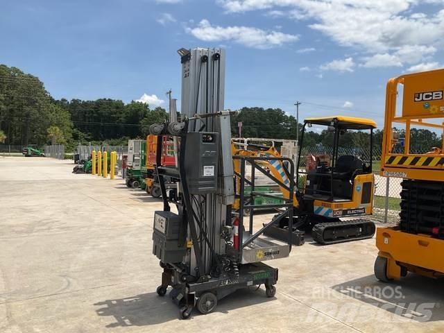 JLG 36AM DC Вертикальні щоглові підйомники