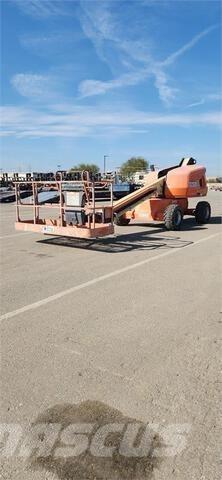 JLG 400S Телескопічні підйомники