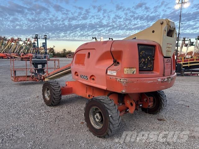 JLG 400S Телескопічні підйомники
