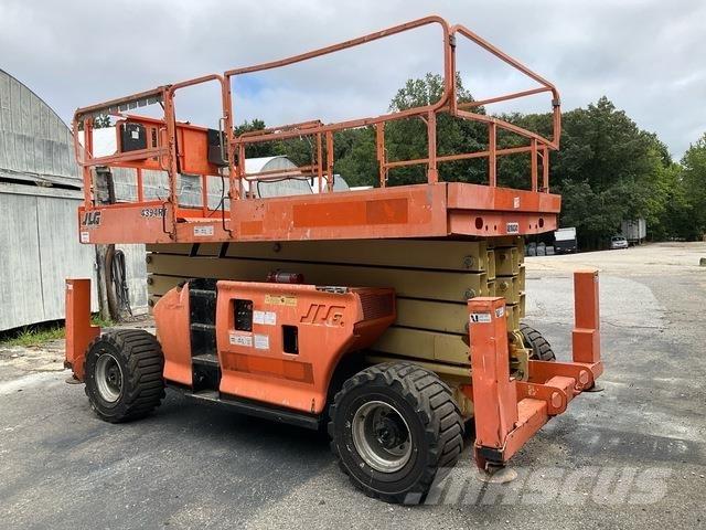 JLG 4394 RT Підйомники-ножиці