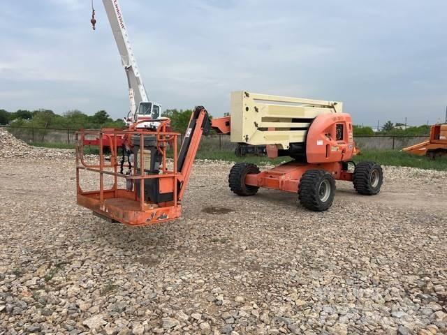 JLG 450AJ Колінчаті підйомники