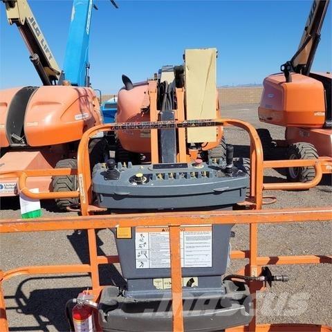 JLG 450AJ Колінчаті підйомники