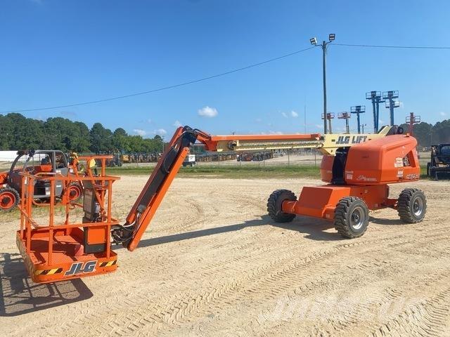 JLG 460SJ Телескопічні підйомники