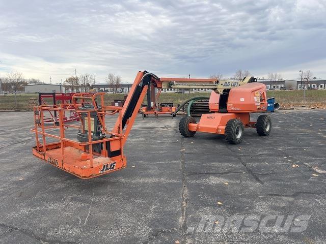 JLG 460SJ Телескопічні підйомники