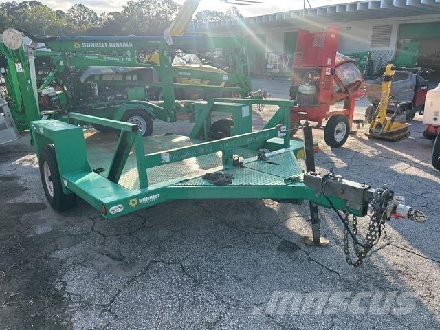 JLG 4610 Низькорамні причепи