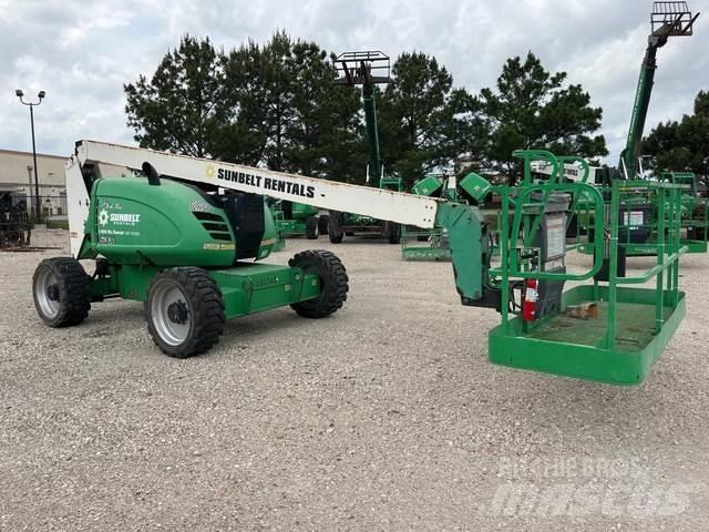 JLG 600A Колінчаті підйомники