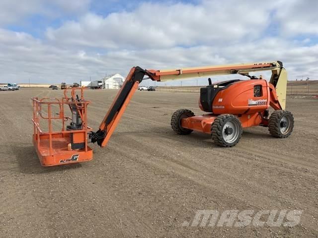 JLG 600AJ Колінчаті підйомники