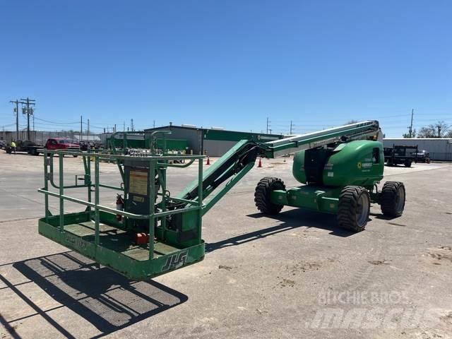 JLG 600AJ Колінчаті підйомники