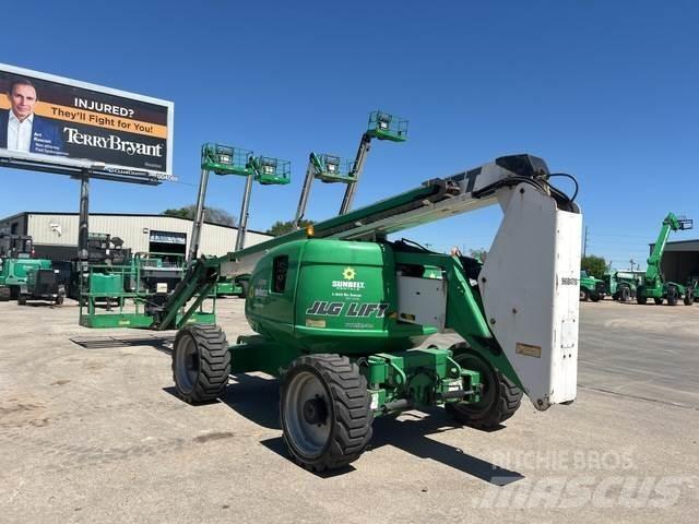 JLG 600AJ Колінчаті підйомники