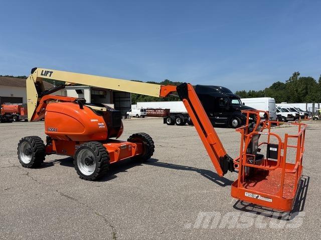 JLG 600AJ Колінчаті підйомники