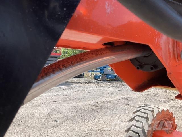 JLG 600AJ Колінчаті підйомники