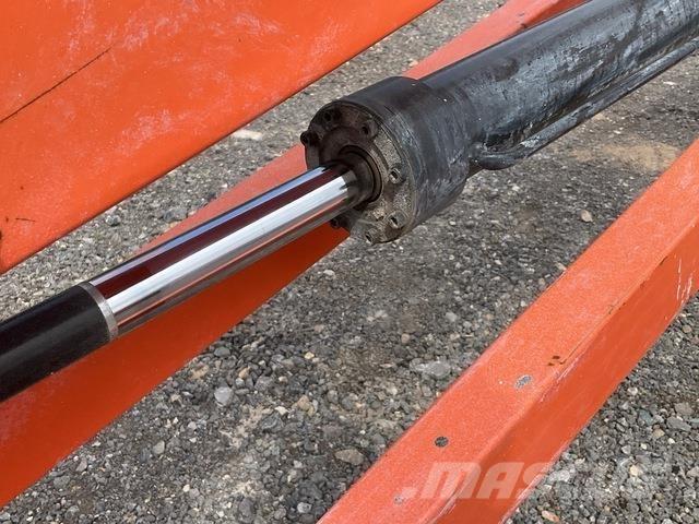 JLG 600AJ Колінчаті підйомники