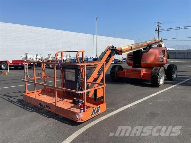 JLG 600AJ Колінчаті підйомники