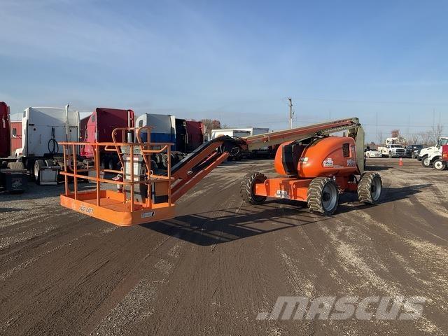JLG 600AJ Колінчаті підйомники